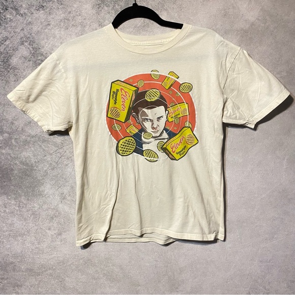 Netflix STRANGER THINGS T-Shirt Men Medium Eleven Homestyle Waffles Bloody Nose - Picture 2 of 11